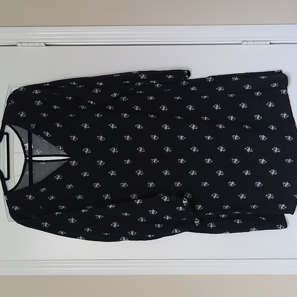 Old Navy Black and White Floral Dress XL